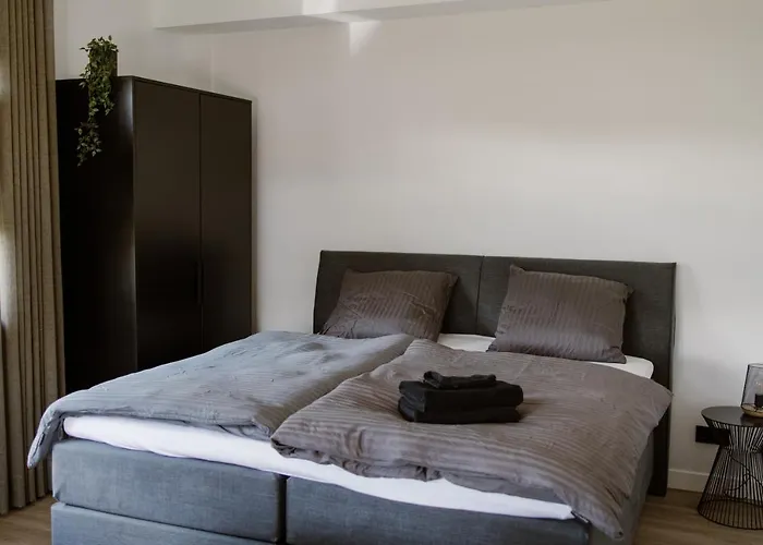 Appart hôtel De La Rue Vakantiesuites 3*